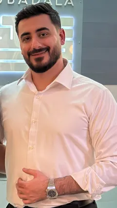 Dr. Mohamad — Innovation & Strategy Consultant